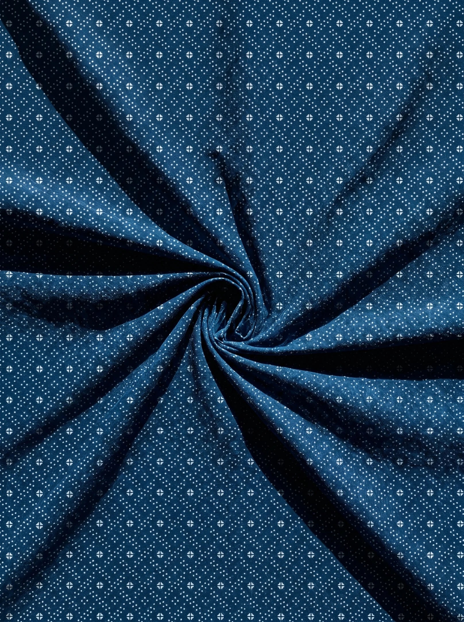 Indigo Crest Diamond