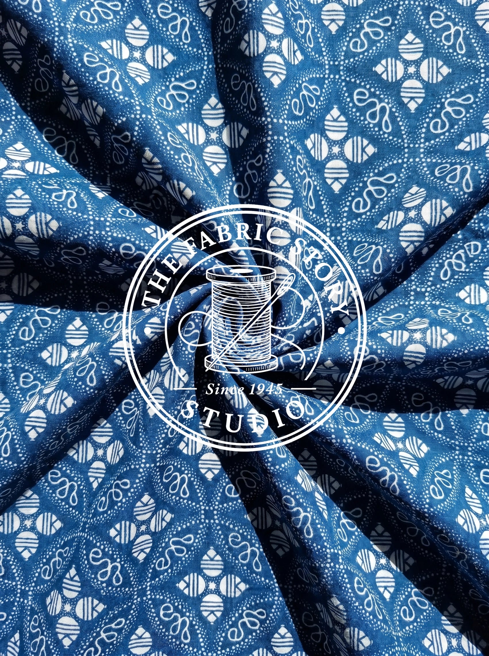 Indigo Crest Filigree