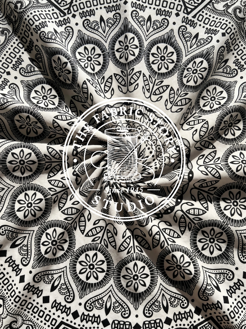 Onyx Eclipse Tapestry