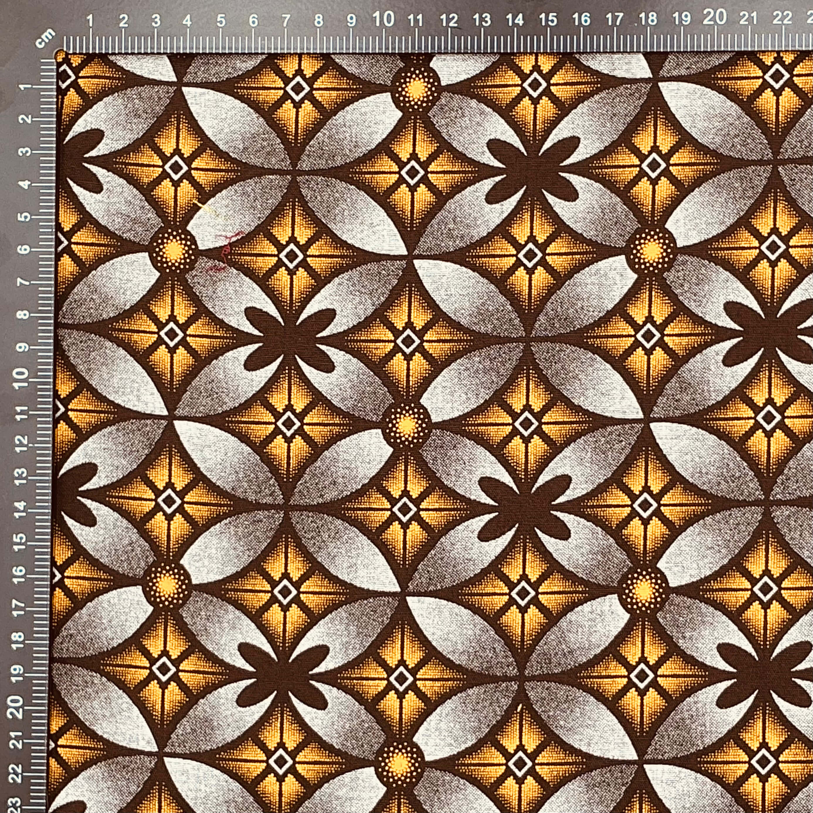 Cocoa Copper Interlockimg Petals