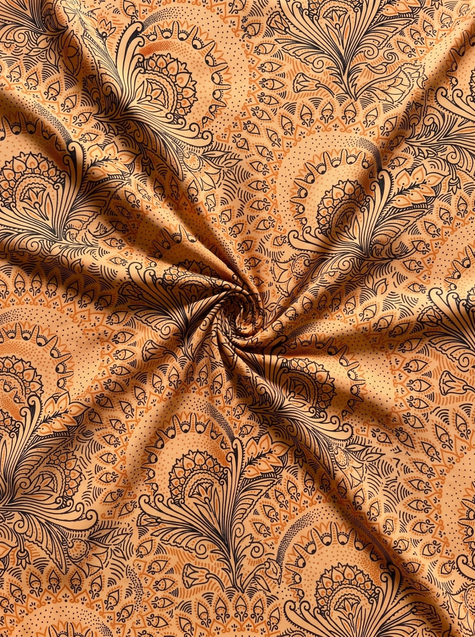 Almond Saffron Plume