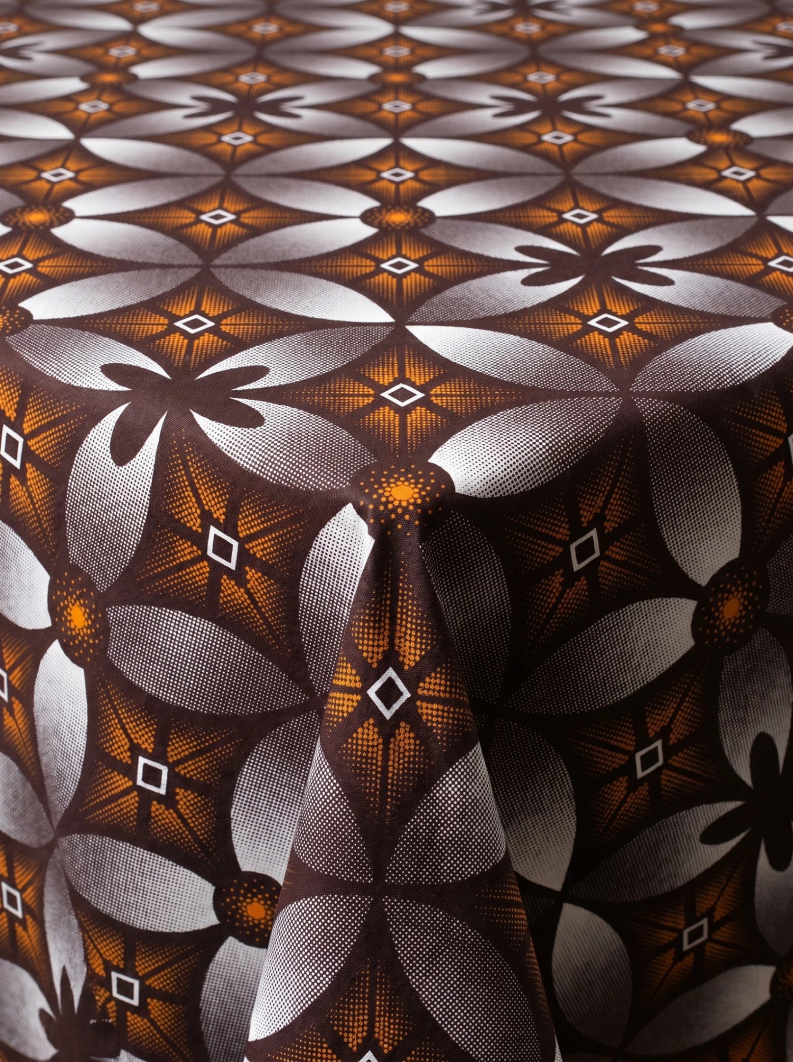 Cocoa Copper Interlockimg Petals
