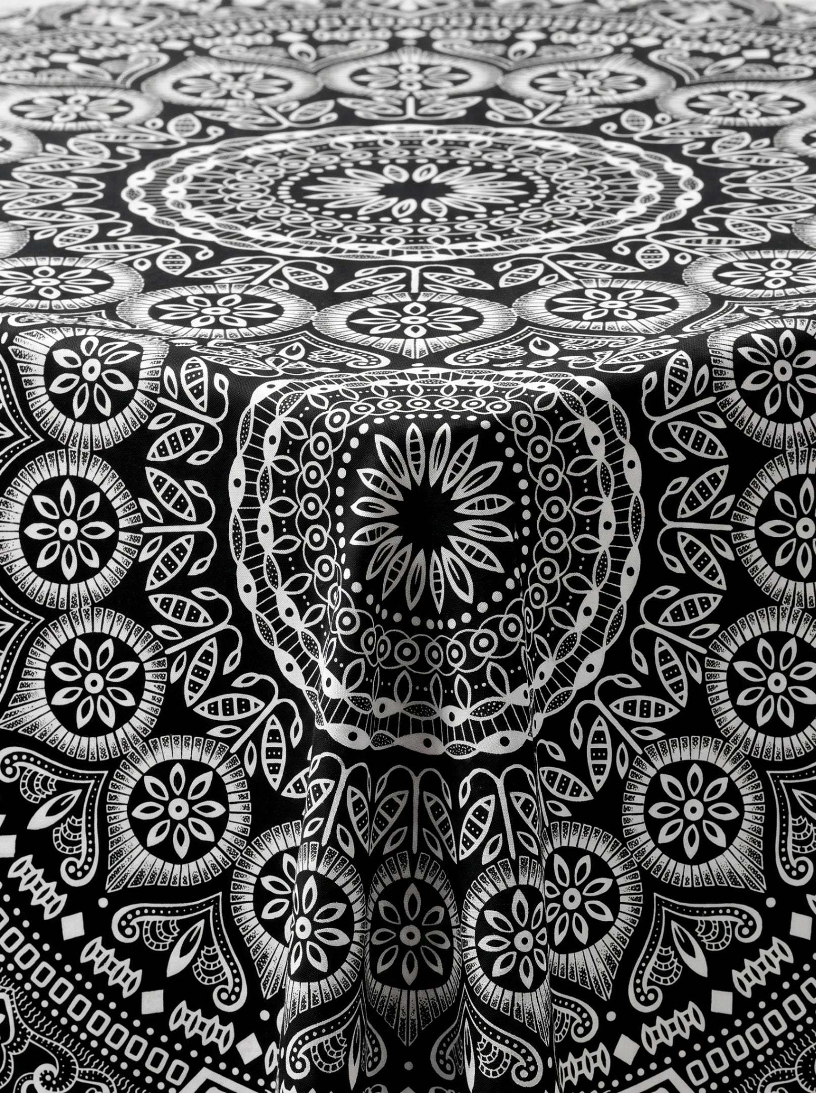 Onyx Eclipse Tapestry