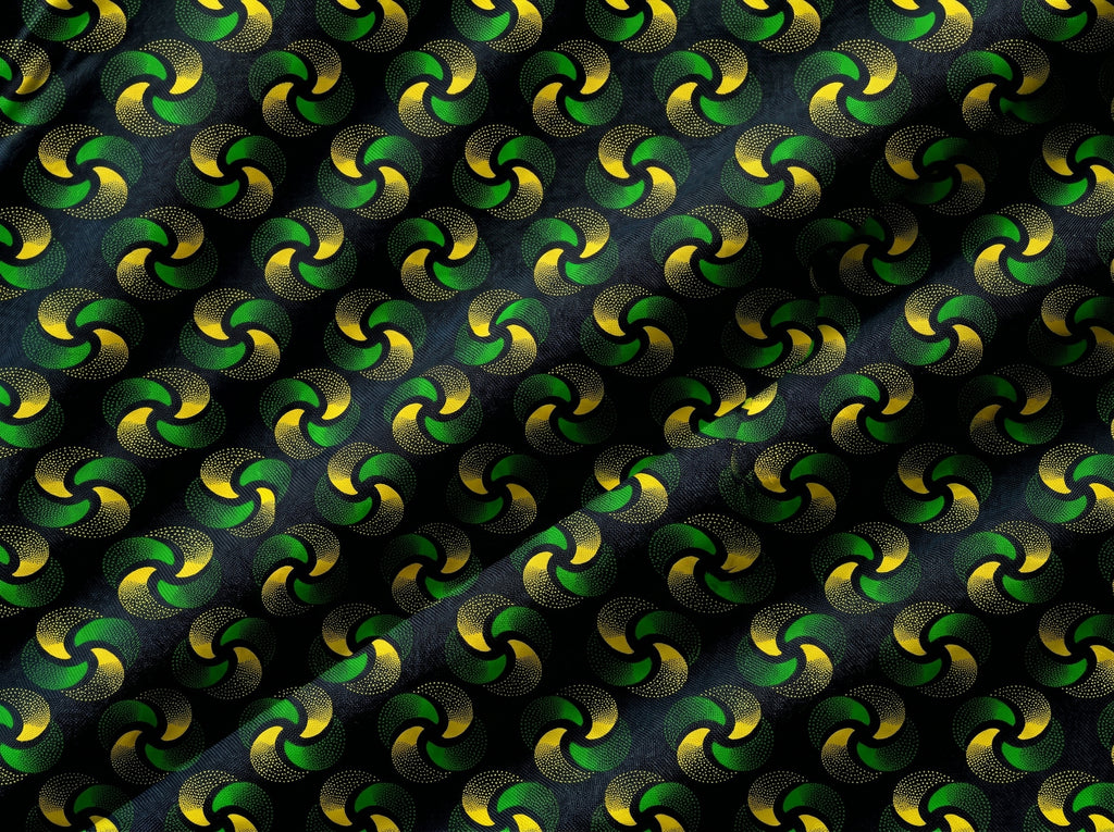Onyx Emerald Knot